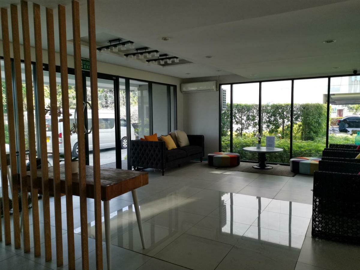 5 Floor - Centrio Condominium In Phuket Town - 30 Mins To Beaches Екстер'єр фото
