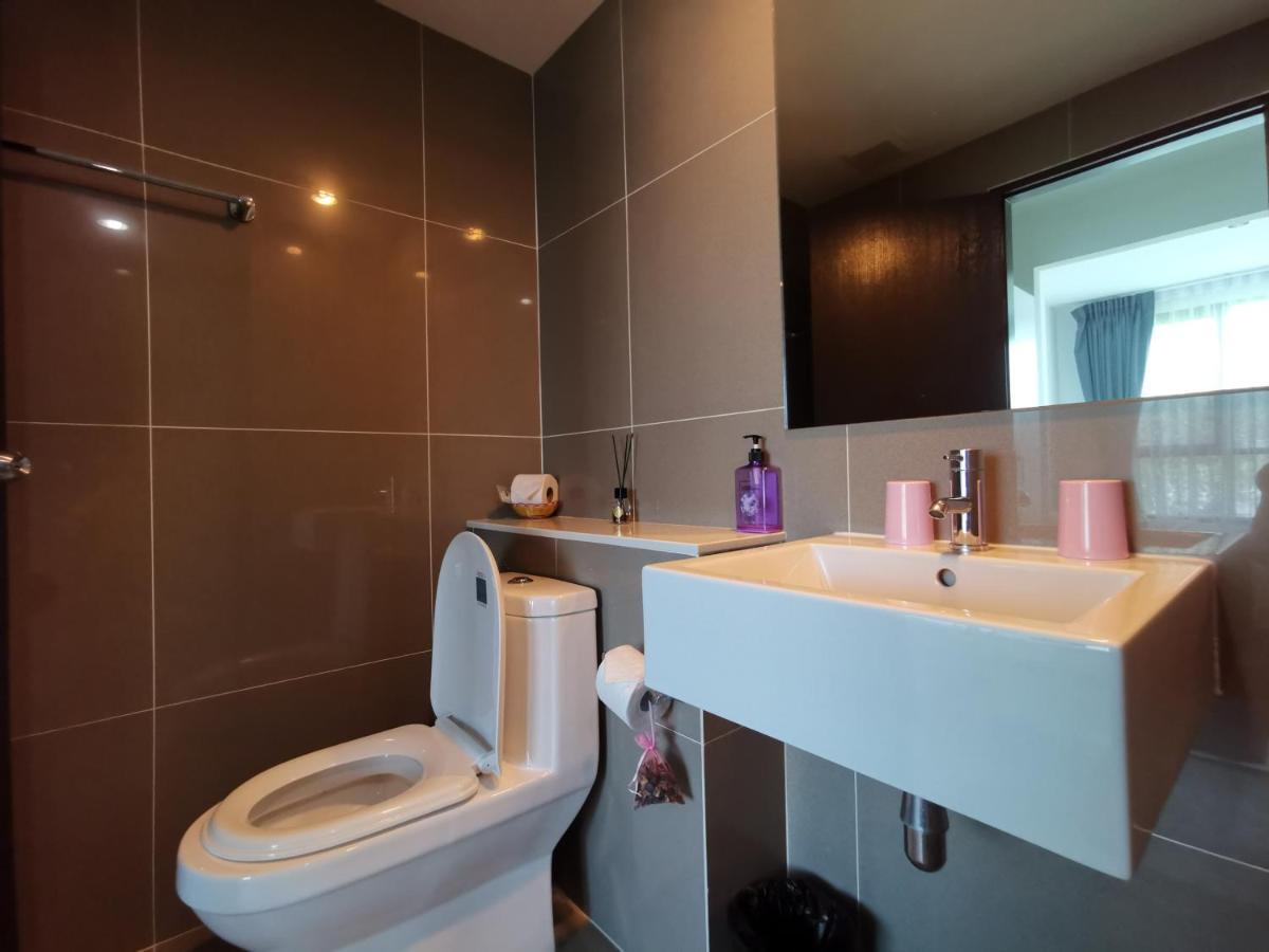 5 Floor - Centrio Condominium In Phuket Town - 30 Mins To Beaches Екстер'єр фото
