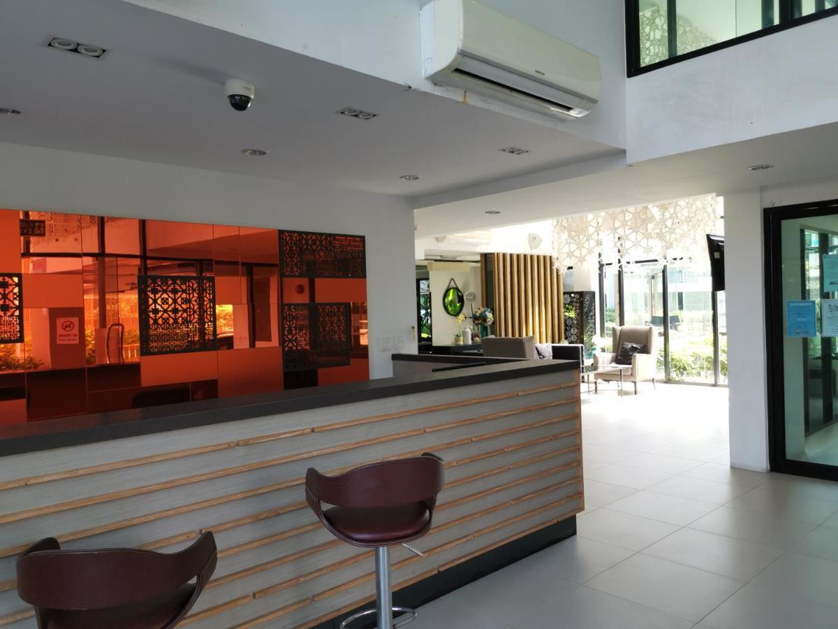 5 Floor - Centrio Condominium In Phuket Town - 30 Mins To Beaches Екстер'єр фото